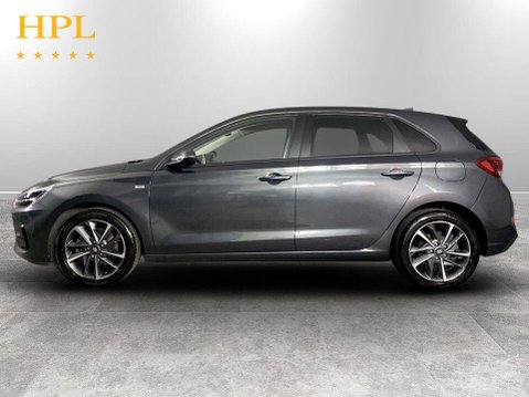 Hyundai i30 1.0 T-GDi MHEV Premium Hatchback 5dr Petrol Hybrid Manual Euro 6 (s/s) (120 4