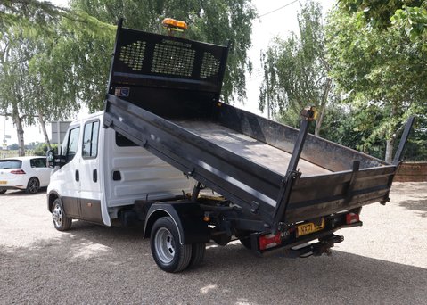 Iveco Daily 2.3 Daily 35C14B Tipper Double cab 40