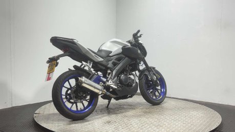 Yamaha MT-125 MT 125 2014 RUNNING PROJECT BIKE SPARES OR REPAIR 125CC 2