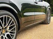 Porsche Cayenne V8 TURBO TIPTRONIC 20