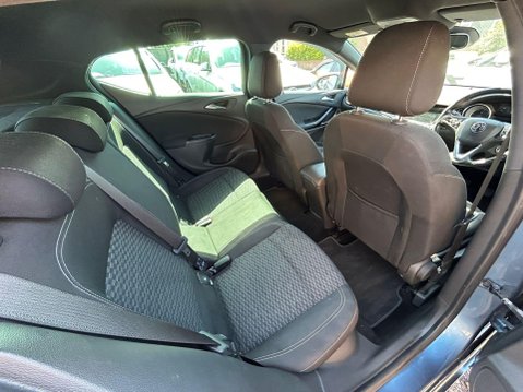 Vauxhall Astra 1.6 CDTi BiTurbo SRi Nav Euro 6 (s/s) 5dr 24