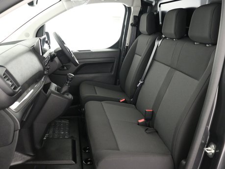 Peugeot Expert 1.5 BHDi 120 S&S Professional 10