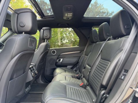 Land Rover Discovery 3.0 Discovery Metro Edition D MHEV Auto 4WD 5dr 37