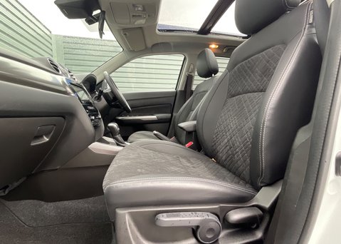 Suzuki Vitara 1.5 Hybrid SZ-5 ALLGRIP AGS 15