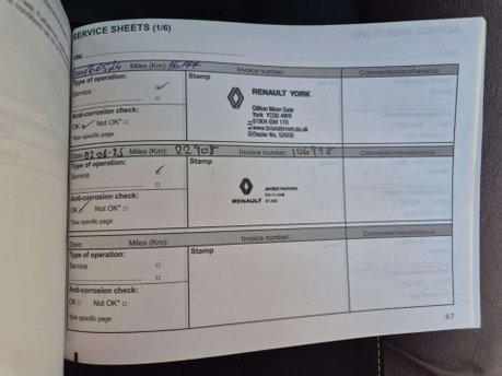 Renault Zoe R135 EV50 52kWh Iconic Hatchback 5dr Electric Auto (Rapid Charge) (134 bhp) 9