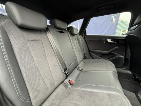 Audi A4 2.0 TFSI 40 Black Edition Estate 5dr Petrol S Tronic Euro 6 (s/s) (204 ps) 25