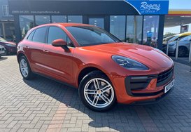 Porsche Macan PDK 1