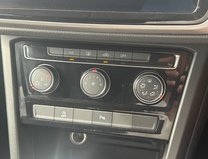Volkswagen Touran 1.5 TSI EVO SE MPV 5dr Petrol DSG Euro 6 (s/s) (150 ps) 26