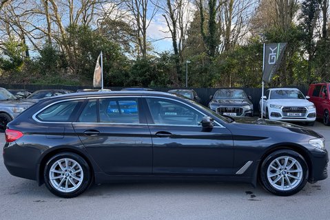 BMW 5 Series 520I SE TOURING AUTOMATIC ESTATE TOURING - HARMAN KARDON - AMBIENT LIGHTING 5