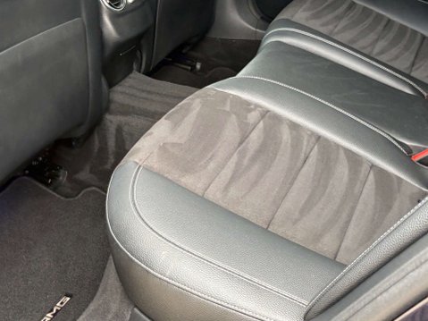 Mercedes-Benz E Class 2.0 E 220 D AMG Line Auto 4dr 51