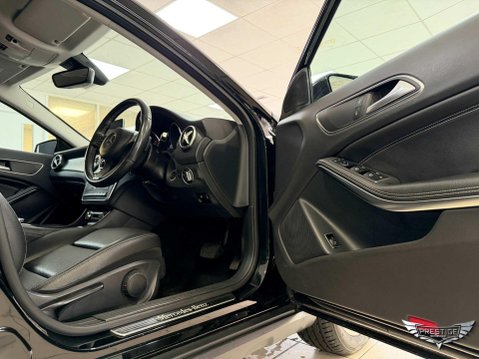 Mercedes-Benz GLA 2.1 GLA220d Sport (Premium) 7G-DCT 4MATIC Euro 6 (s/s) 5dr 45