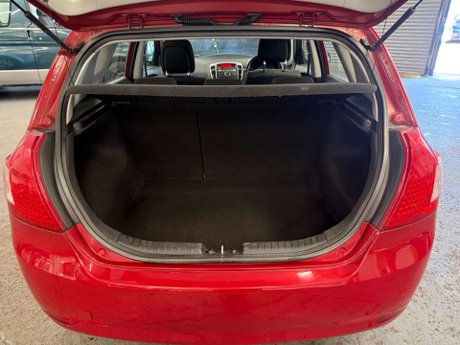 Kia Ceed 1.6 2 Auto Euro 4 5dr 26