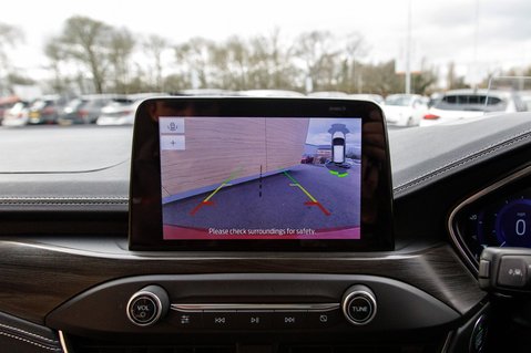 Ford Focus VIGNALE EDITION MHEV 28