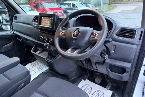 Renault Master 35 L3H3 LONG WHEEL BASE - REVERSE CAMERA - NEW MOT - FULL SERVICE HISTORY 23