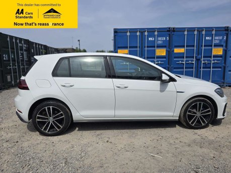 Volkswagen Golf 1.4 TSI 8.7kWh GTE Hatchback 5dr Petrol Plug-in Hybrid DSG Euro 6 (s/s) (20 11