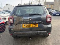 Dacia Duster ESSENTIAL SCE 7