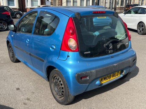 Peugeot 107 1.0 12V Urban Move Euro 4 5dr 2