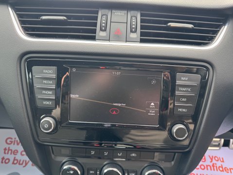 Skoda Octavia VRS TDI DSG 27