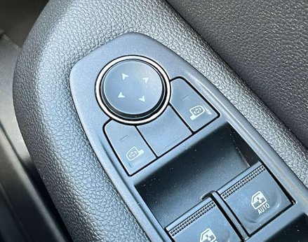 Renault Clio 1.0 Clio Evolution TCE 5dr 57