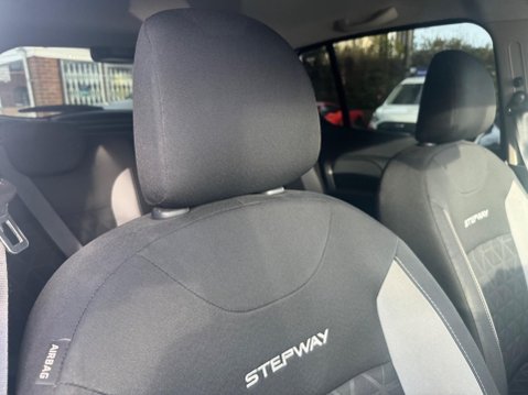 Dacia Sandero Stepway 1.5 dCi Laureate Euro 5 5dr 6