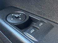 Ford Transit Courier Base Ecoboost 100 ps with Air Con / Rear Sensors 38