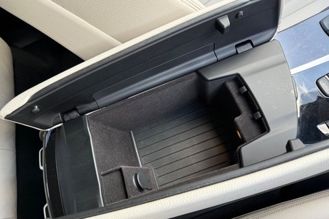 BMW 5 Series 520D XDRIVE SE - 360 DEGREE CAMERAS - IVORY LEATHER 46