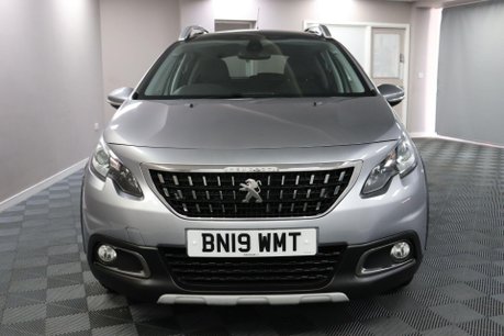 Peugeot 2008 ALLURE PREMIUM 2