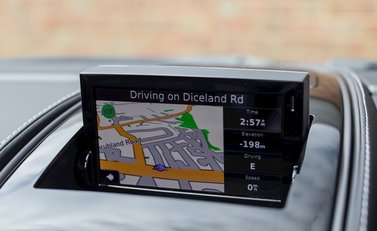 Aston Martin Vanquish Volante 19