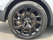 Land Rover Discovery D300 SE MHEV Auto 4WD Euro 6 SUV (300ps) 31