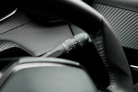 Peugeot 208 PURETECH ALLURE S/S 17
