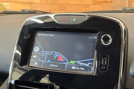 Renault Clio 0.9 TCe Dynamique MediaNav Hatchback 5dr Petrol Manual Euro 5 (s/s) (90 ps) 21