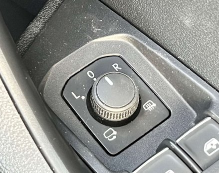 Skoda Karoq 1.5 Karoq SE L TSi Semi-Auto 5dr 71