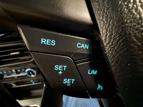 Ford Ecosport 1.0 EcoSport Titanium 5dr 19