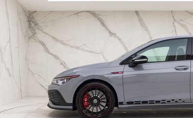 Volkswagen Golf GTI Clubsport 45 29