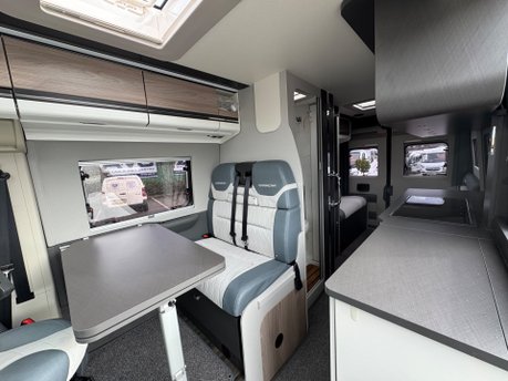 Swift Carrera 184 4 berth Automatic 14