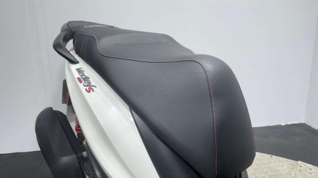 Piaggio Medley 2023 ONLY 4K 125CC LEARNER SCOOTER 15 BHP NEW MOT WARRANTY 35