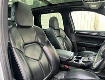 Porsche Cayenne 3.0 TD V6 Platinum Edition SUV 5dr Diesel TiptronicS 4WD Euro 6 (s/s) (262 11