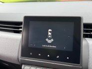 Renault Clio EVOLUTION E-TECH 28