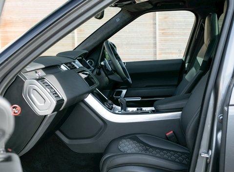 Land Rover Range Rover Sport 5.0 SVR 16