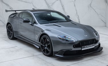 Aston Martin Vantage GT8 11