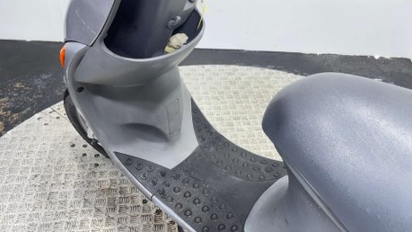 PGO Rodo 50 2006 13K 2 STROKE RUNNING SCOOTER PROJECT BIKE 50CC 2T 8