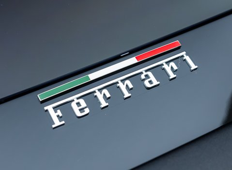 Ferrari F8 Tributo 30