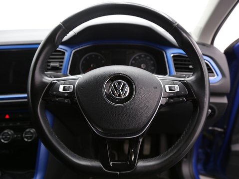 Volkswagen T-Roc 1.0 TSI Design Euro 6 (s/s) 5dr 10