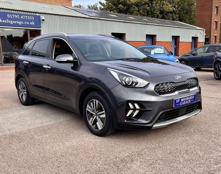 Kia Niro 1.6 Niro 2 Semi-Auto 5dr 4