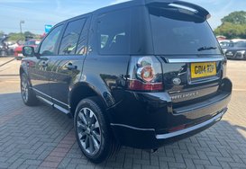 Land Rover Freelander 2.2 SD4 DYNAMIC AUTO 12