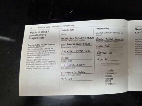 Vauxhall Astra 1.6 Astra Exclusive Auto 5dr 30