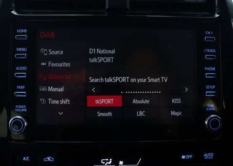 Toyota Prius 1.8 VVT 8.8kWh Business Edition Plus Hatchback 5dr Petrol Plug-in Hybrid CV 24