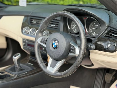 BMW Z4 2.5 Z4 sDrive 23i 2dr 17