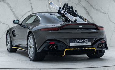 Aston Martin Vantage 007 Edition 9