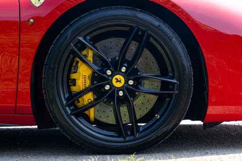 Ferrari 488 Spider 5